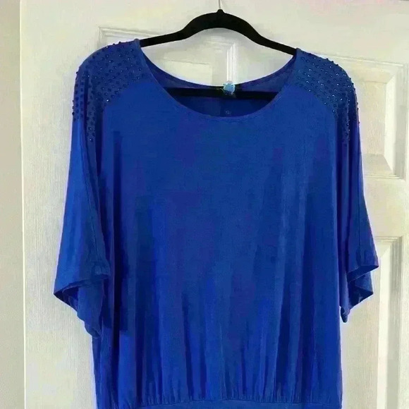 Spense blue top with studs on the shoulder. - Picture 1 of 8